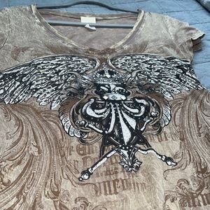 V-Neck T-Shirt With rhinestones and design